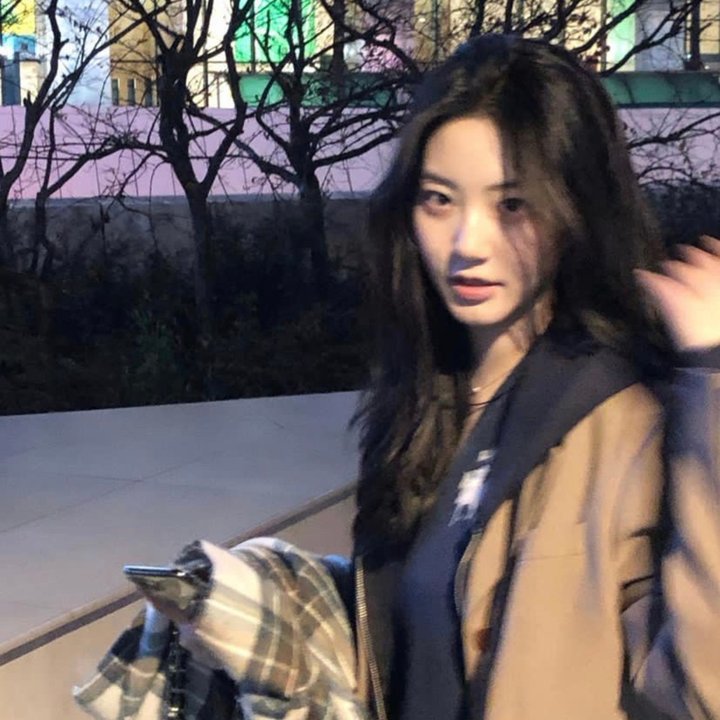 红杏春风嫁有期